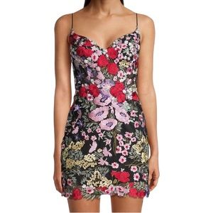 NWT Mac Duggal Floral Embroidered Slip Dress Sexy LBD V-neck Tie Back